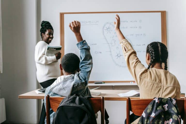 When Indiana lawmakers return to the Statehouse Jan. 8, they are expected to try to expand school vouchers and raise teachers’ pay under the constraints of a tight state budget. (Photo/Pexels.com)