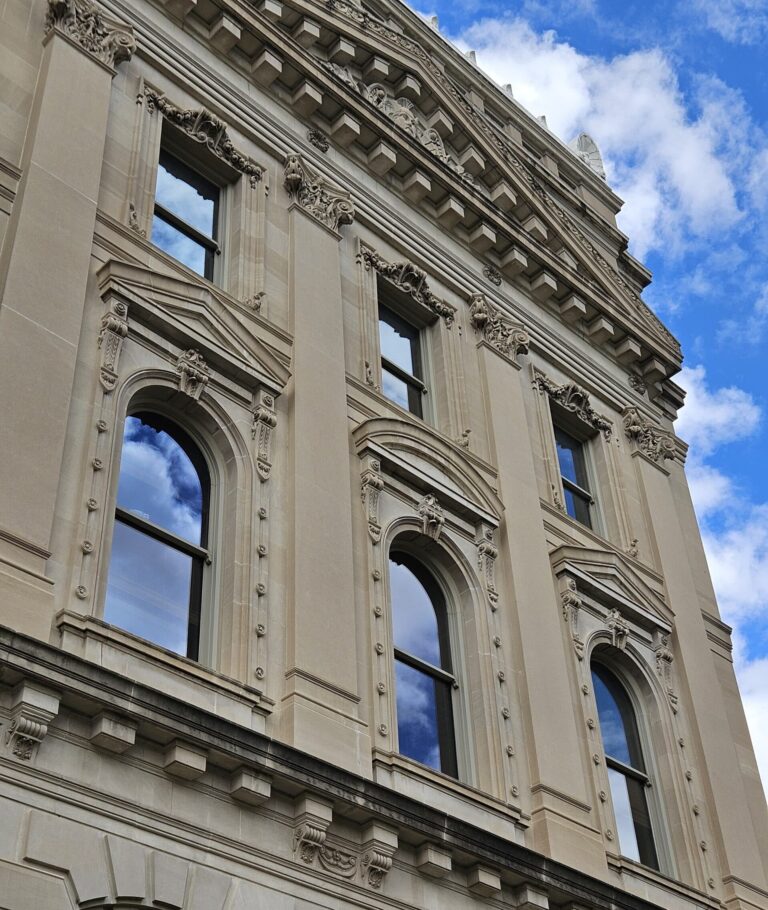 The Indiana Statehouse is a battleground in the mid-decade redistricting fight as Republican lawmakers consider redrawing the congressional maps this year. (Photo/Marilyn Odendahl)