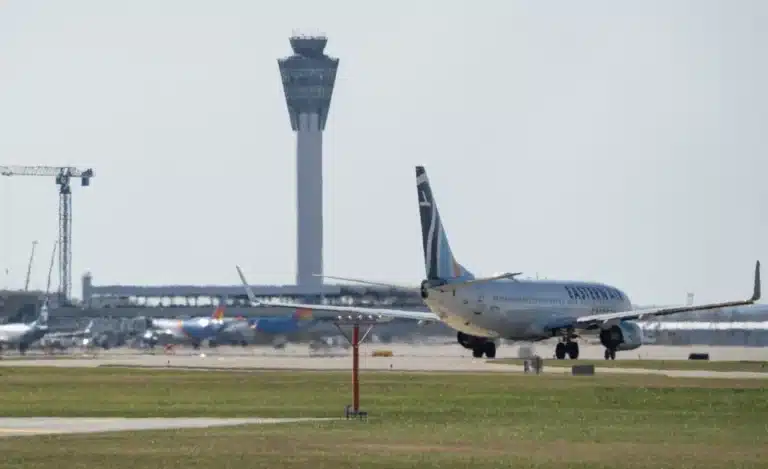 An Eastern Air Express aircraft taxis toward the runway to depart Oct. 24, 2025, from Indianapolis International Airport. An airport spokesperson said U.S. Immigration and Customs Enforcement has been operating flights out of Indianapolis three times per week since at least September. (Photo/Jenna Watson of Mirror Indy)