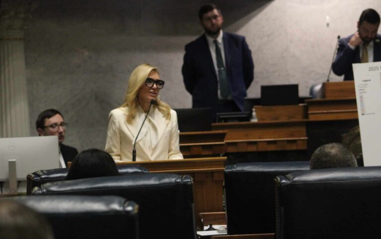 Senate Minority Leader Shelli Yoder, D-Bloomington, spoke against redistricting during the debate in the Indiana Senate on Dec. 11. (Photo/Sydney Byerly)