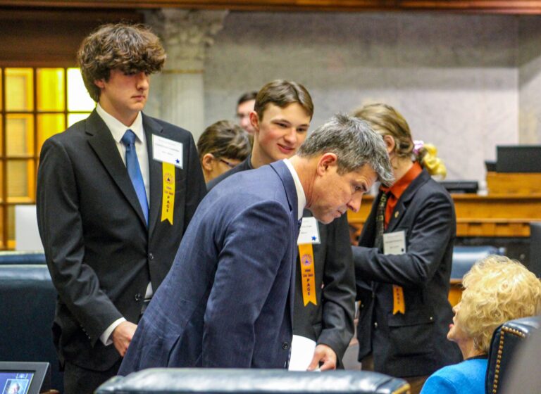 Indiana Senate President Pro Tempore Rodric Bray took a moment to speak with Sen. Vaneta Becker, R-Evansville, while the new Senate Pages were starting their first day. (Photo/Sydney Byerly of The Indiana Citizen)