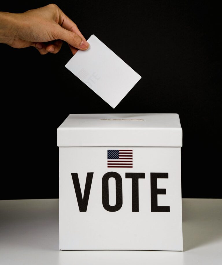 A new poll by ReCenter Indiana found many young Hoosiers aged 18 to 34 do not believe their voices and votes influence government actions. (Photo/Pexels.com)