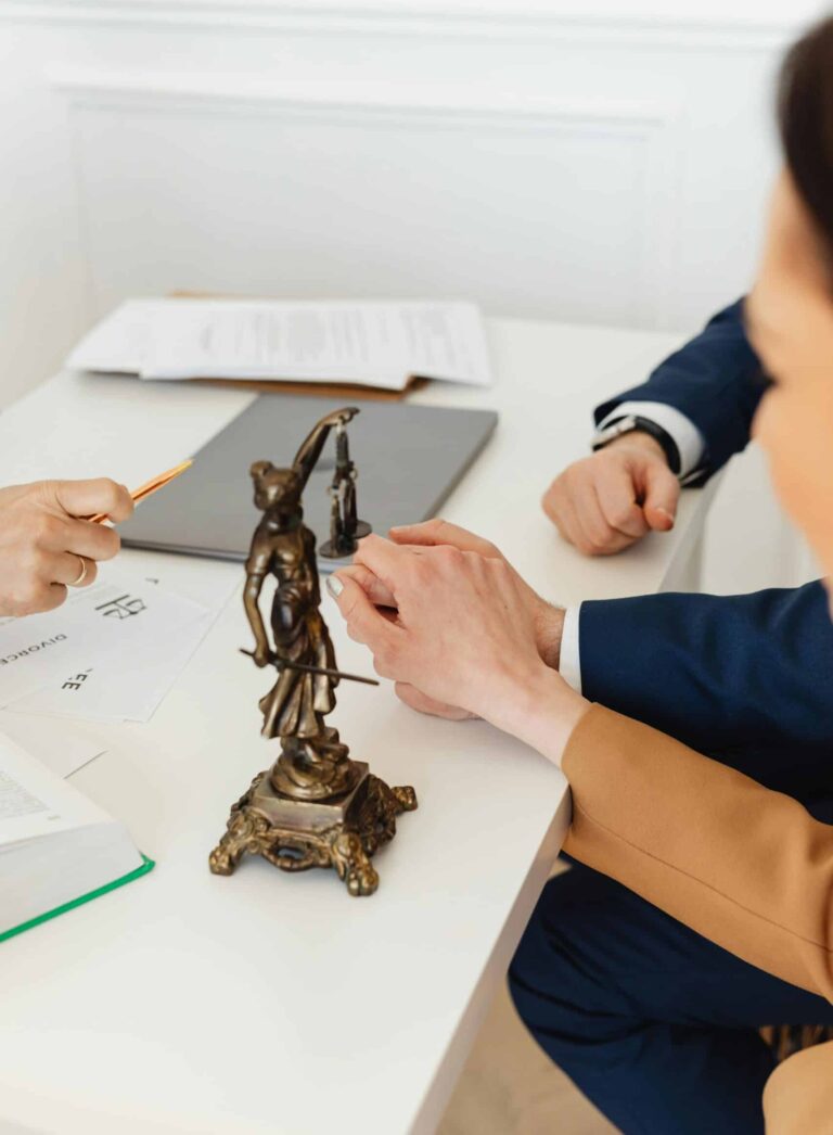 A Legal Services Corp. analysis found for every dollar spent on civil legal services, there is an average return of roughly $7. (Photo/Pexels.com)